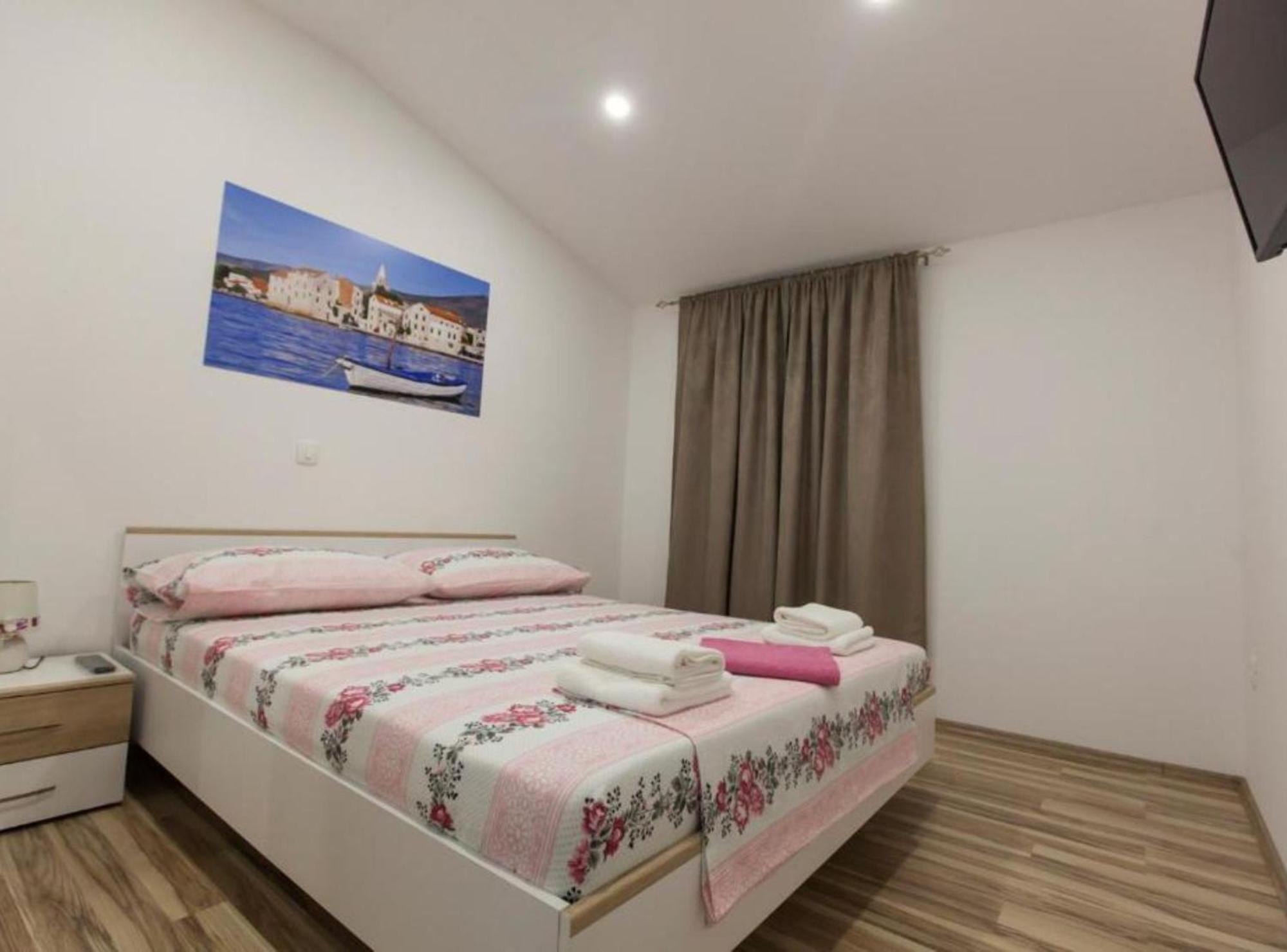 Apartment Dalmatia Kaštela Esterno foto