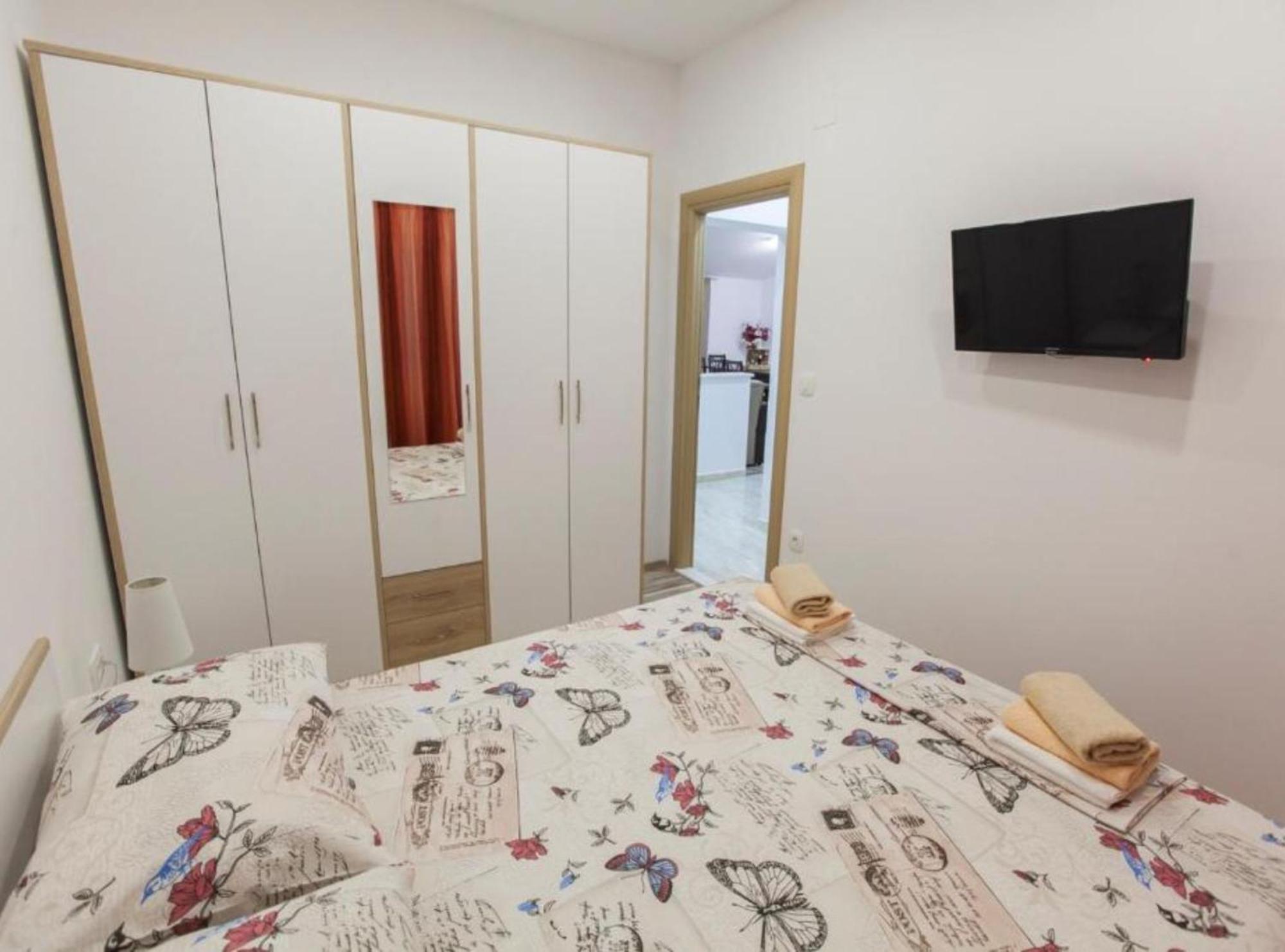 Apartment Dalmatia Kaštela Esterno foto