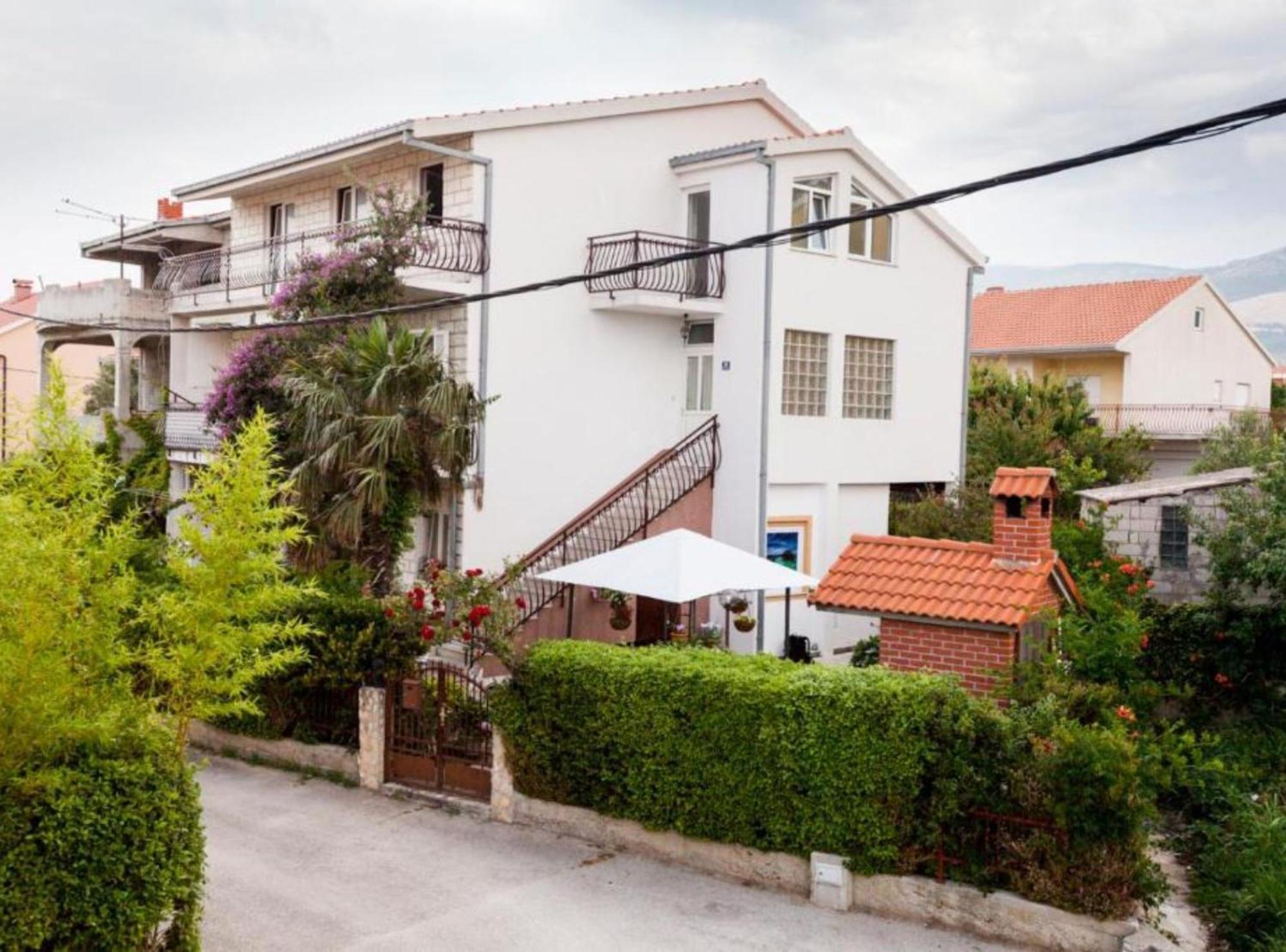 Apartment Dalmatia Kaštela Esterno foto